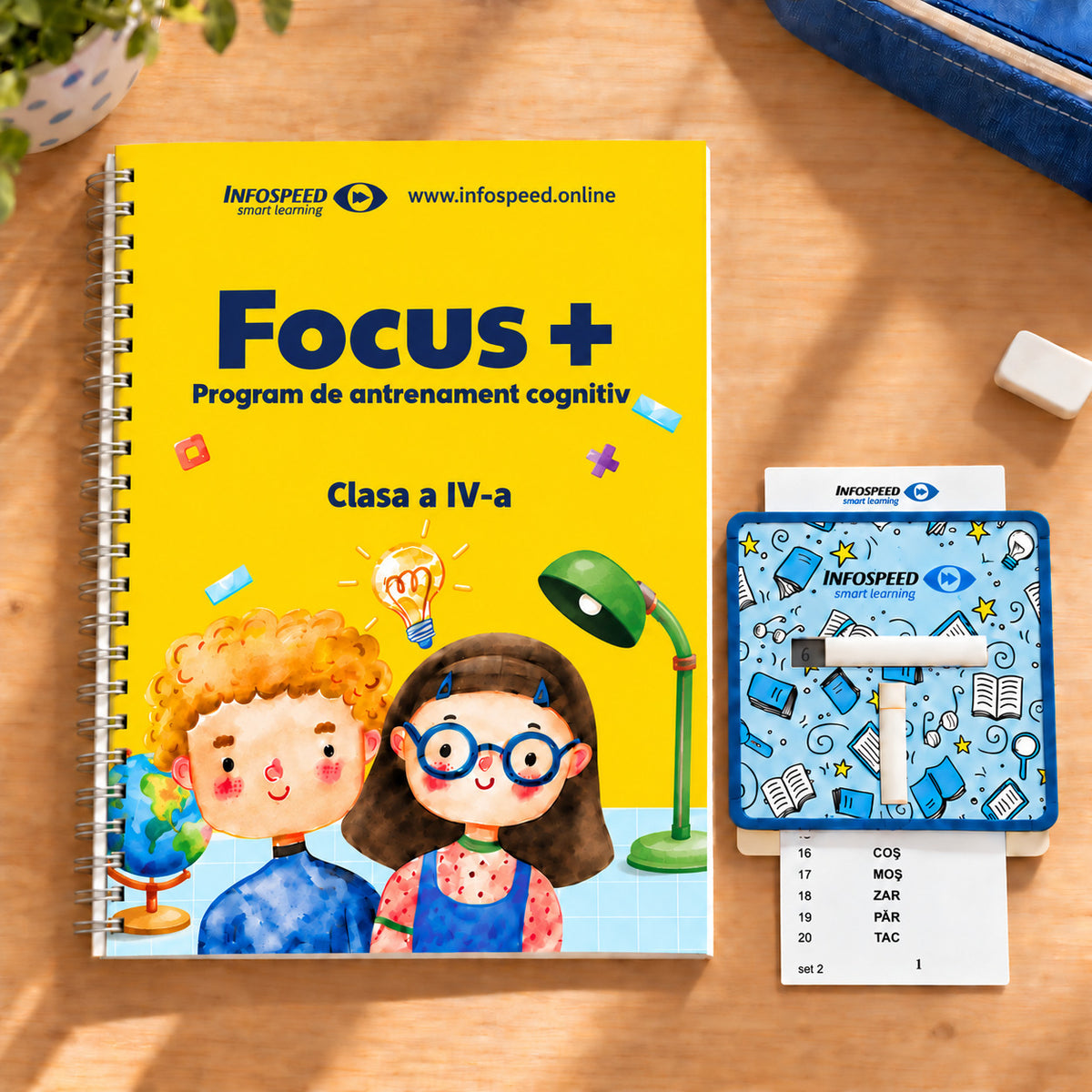 Pachetul pentru Școală: Focus Plus Clasa a IV-a și Focus Vizual, pe birou
